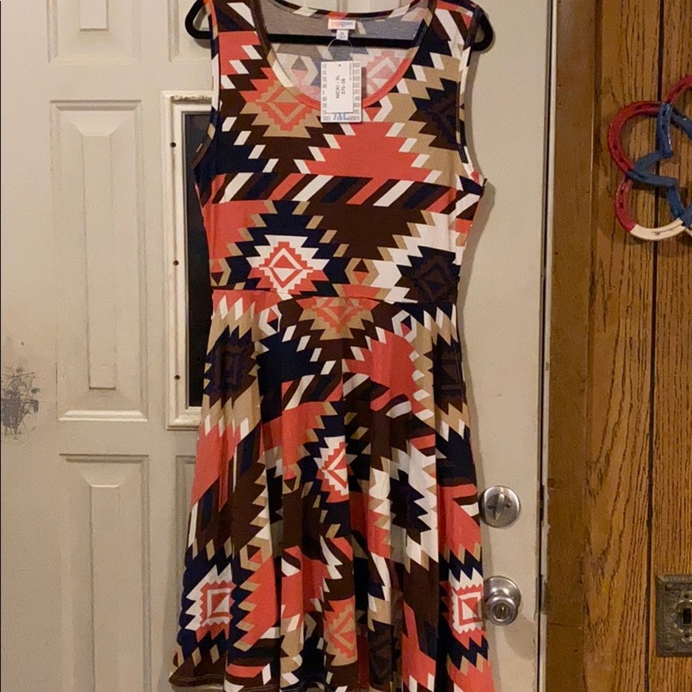 Lularoe nicki